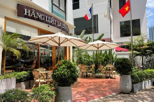 La Défense - "Người bảo hộ" dòng vốn đầu tư
