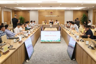 4 tháng đầu năm, doanh thu toàn ngành thông tin và truyền thông tăng 26%