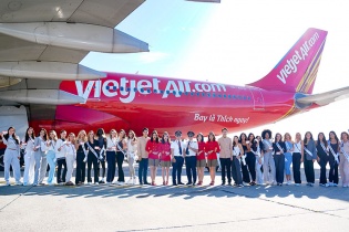 Vietjet đưa những thí sinh xuất sắc nhất Hoa hậu Hoàn vũ Australia đến với Việt Nam tươi đẹp