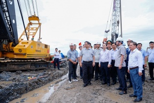 Áp dụng cơ chế thuận lợi nhất đảm bảo nguồn vật liệu các dự án giao thông trọng điểm phía Nam