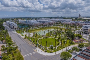 Bộ sưu tập các công trình biểu tượng, tiện ích độc đáo tại Vincom Shophouse Royal Park 