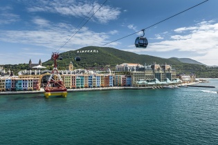 Tâm điểm du lịch bán lẻ cả nước gọi tên Vinpearl Harbour