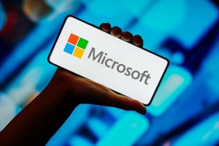 Các quỹ phòng hộ lạc quan về Microsoft Corporation