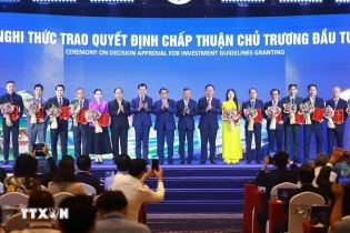 Đồng Nai trao Quyết định Đầu tư cho các nhà đầu tư trên địa bàn tỉnh