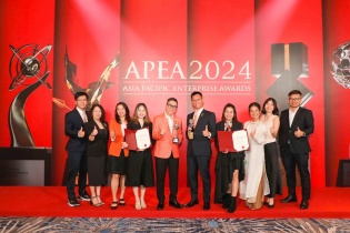 FWD giành cú đúp giải thưởng về thương hiệu và doanh nghiệp