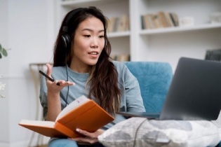 Xu hướng đào tạo tiếng Anh trực tuyến cho doanh nghiệp Việt Nam