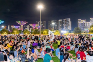 Cư dân The Beverly choáng ngợp với chuỗi lễ hội và nhịp sống sôi động của Vinhomes Grand Park
