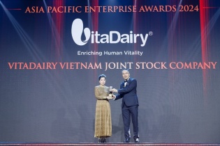 VitaDairy được vinh danh Doanh nghiệp Xuất sắc châu Á tại APEA 2024