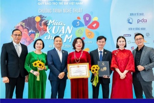Chubb Life Việt Nam được vinh danh tại chương trình “Mùa xuân cho em” lần thứ 18