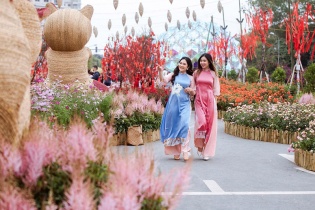 Hành trình tôn vinh tinh hoa Tết Việt của Home Hanoi Xuan