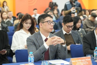 Chuyên gia VFS dự báo VN-Index có thể tăng lên vùng 1.450 điểm năm 2025