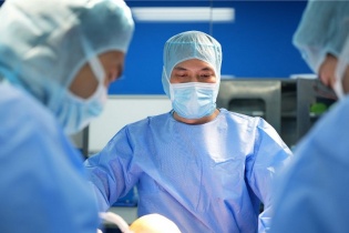 Thay khớp gối - Khôi phục vận động cho người cao tuổi