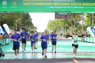Sôi động đường chạy Marathon quốc tế tại Cần Thơ