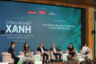 Áp lực chuyển đổi xanh, nhưng chủ động tiên phong để phát triển bền vững