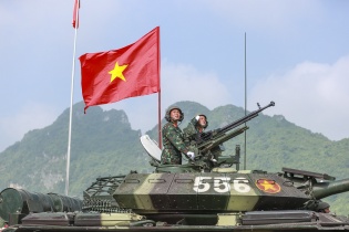 [Ảnh] Hình ảnh dàn khí tài, xe đặc chủng hợp luyện chuẩn bị cho đại lễ 2/9