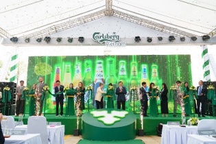Nhà máy có công suất sản xuất bia lớn nhất Carlsberg châu Á viết tiếp câu chuyện xanh tại Việt Nam Nhà máy có công suất sản xuất bia lớn nhất Carlsberg châu Á viết tiếp câu chuyện xanh tại Việt Nam