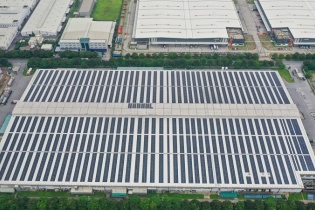 Tháo gỡ nút thắt điện xanh: Đòn bẩy tài chính đột phá cho doanh nghiệp sản xuất tại Việt Nam Tháo gỡ nút thắt điện xanh: Đòn bẩy tài chính đột phá cho doanh nghiệp sản xuất tại Việt Nam