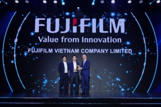Fujifilm Việt Nam được vinh danh năm thứ 3 liên tiếp là “Nơi làm việc tốt nhất châu Á 2025”