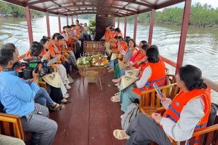 Để du lịch Vĩnh Long đóng góp hiệu quả vào tăng trưởng kinh tế