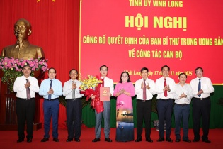 Chủ tịch UBND tỉnh Đồng Tháp giữ chức Phó Bí thư Tỉnh ủy Vĩnh Long