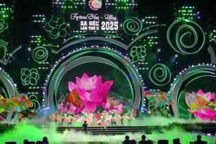 Đồng Tháp: Làng hoa kiểng Sa Đéc khai hội mừng năm mới với khát vọng phát triển