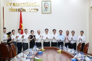 Đồng Tháp phấn đấu vào top 10 tỉnh, thành có năng lực cạnh tranh tốt nhất