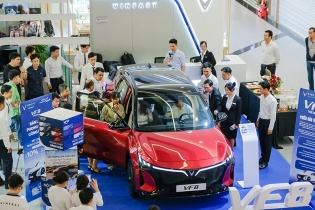 VinFast VF 8 thế hệ mới lập kỷ lục mở bán với 12.728 đơn đặt hàng chỉ sau 8 ngày
