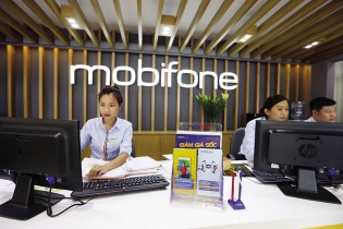 Nhà mạng "cởi áo" viễn thông, xoay hướng kinh doanh