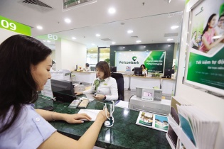 Ngân hàng mạnh tay trích lập dự phòng bao nợ xấu