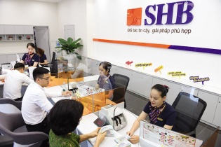 Ngân hàng vẫn mạnh tay “ôm” trái phiếu doanh nghiệp