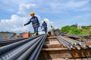 Chậm giải ngân vốn đầu tư công có phải là nút thắt?