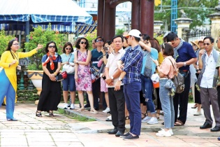 Doanh nghiệp du lịch chuyển đổi số để phát triển đường dài