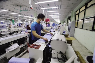 Vì sao gói hỗ trợ 62.000 tỷ đồng chưa đi vào cuộc sống?