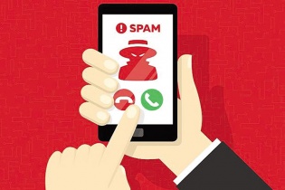 “Hai gậy” phối hợp chặn rác viễn thông