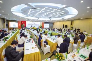 Muôn nẻo đường đời doanh nhân trả ơn đất nước