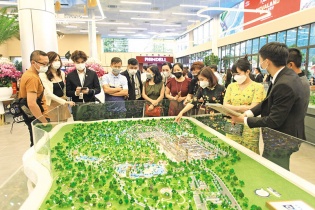 Doanh nghiệp địa ốc còn nhiều “của để dành”