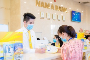 Tết Nguyên đán tới gần, ngân hàng bung tiền cho vay