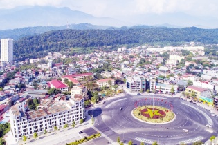 Tạo nguồn lực mới đưa Lào Cai cất cánh