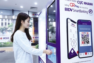 Chính thức số hóa cho vay, cuộc đua bán lẻ ngân hàng ngày càng khốc liệt