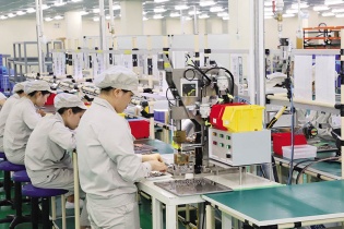 Điểm sáng và điểm nghẽn của nền kinh tế 