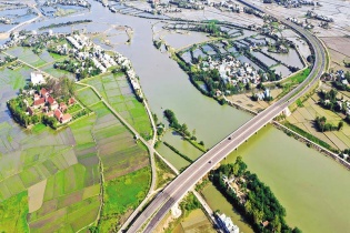 Tạo động lực phát triển miền Trung - Tây Nguyên