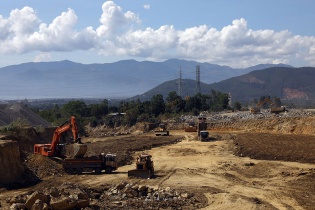 Động lực từ thưởng vượt tiến độ cho chủ đầu tư và nhà thầu 