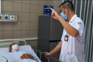 Lại “nóng” ngộ độc rượu chứa cồn công nghiệp