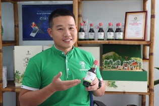 Doanh nhân Phạm Đình Ngãi, CEO Trà Vinh Farm: Hồi sinh nghề thu mật hoa dừa