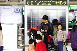 Nới “vòng kim cô” giá vé cho hãng hàng không