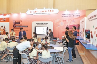 Dịch vụ OTT “tầm gửi” phải được quản lý