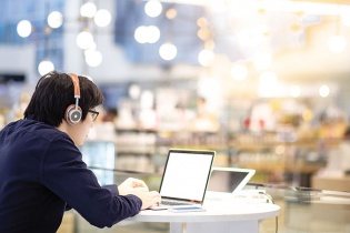 Vá “lỗ thủng” nguồn nhân lực số