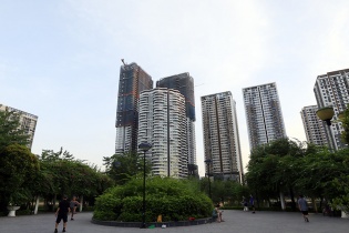 Cơ hội vàng gỡ nút thắt cho bất động sản