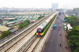 Hợp tác với vùng Ile-de-France (Pháp) phát triển đô thị bền vững