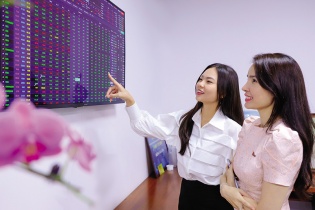 Nâng hạng thị trường chứng khoán: Cần đi lên từ cái gốc minh bạch
